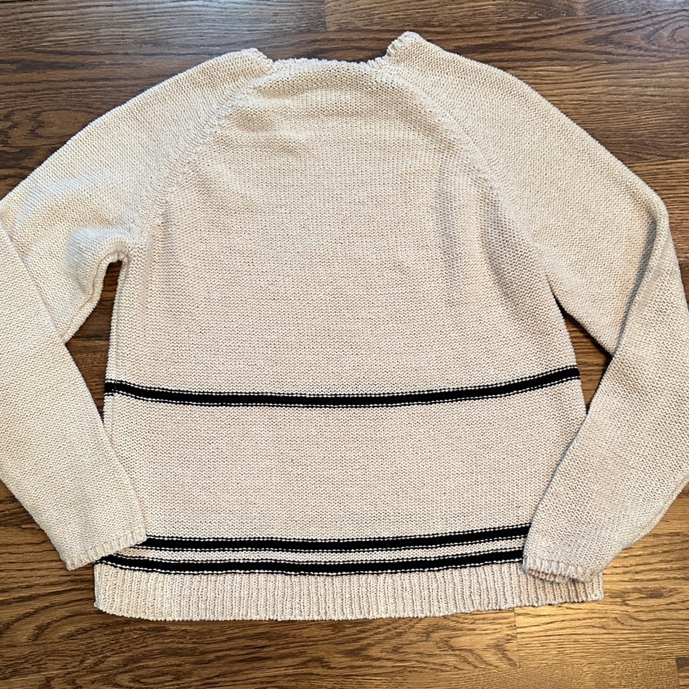 Magaschoni Cream Sweater with Black Accents - Picture 5 of 5